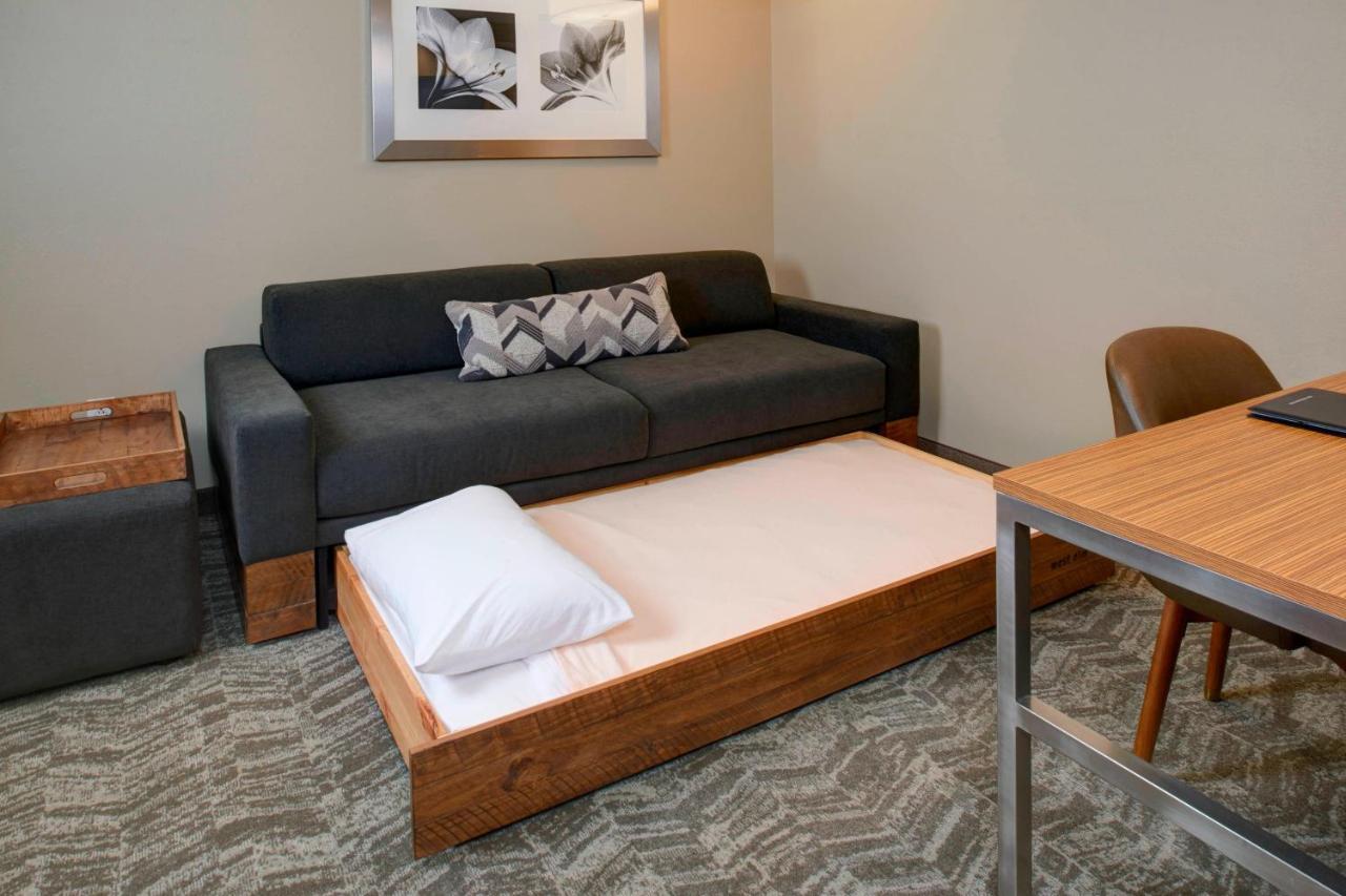 Springhill Suites St. Louis Brentwood Extérieur photo