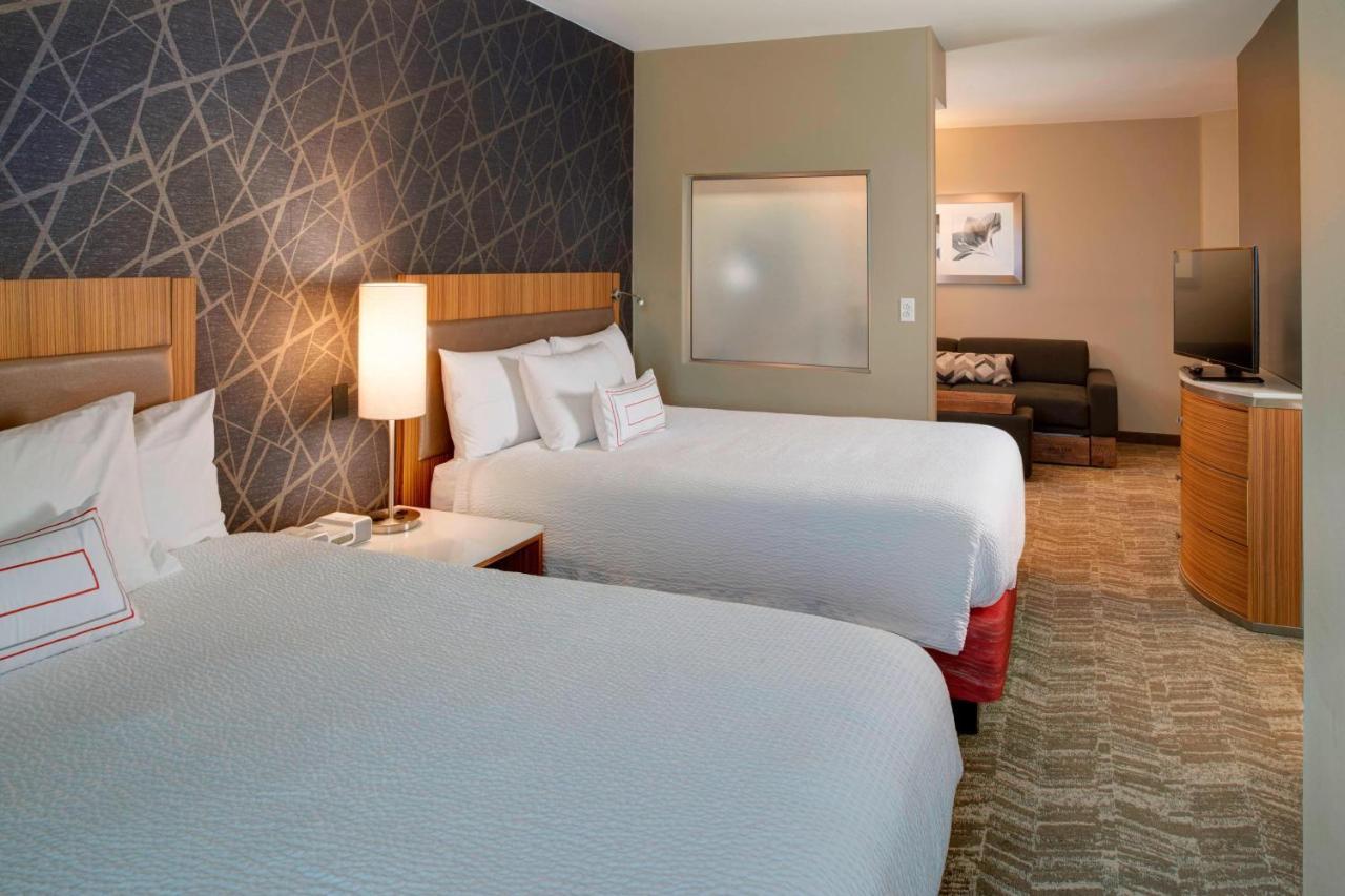 Springhill Suites St. Louis Brentwood Extérieur photo