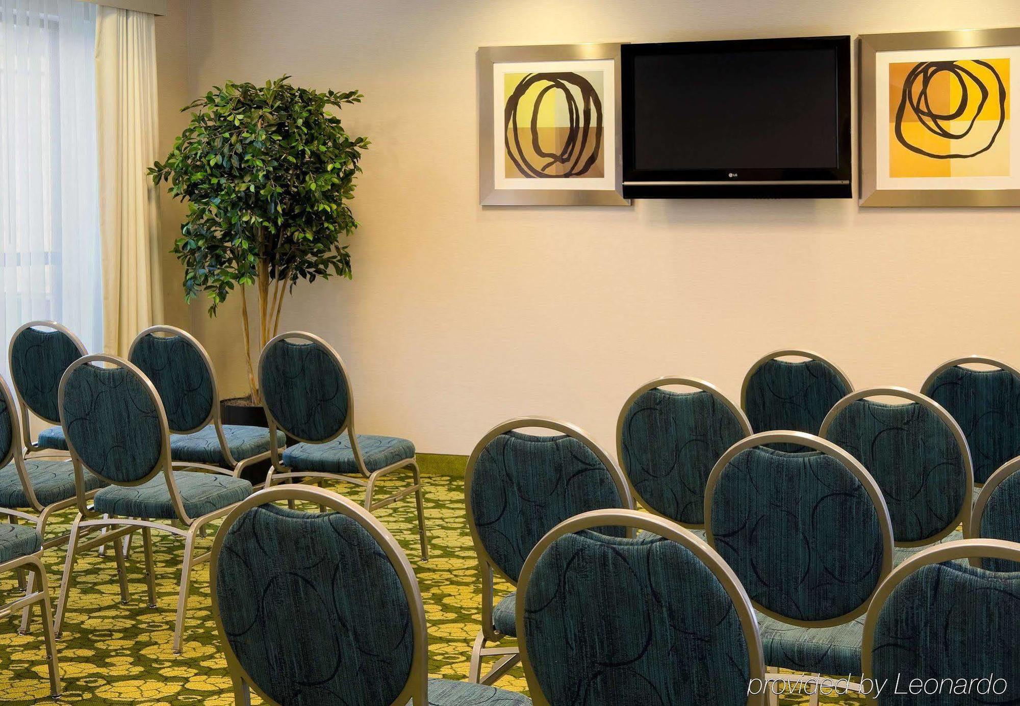 Springhill Suites St. Louis Brentwood Extérieur photo